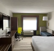 Holiday Inn Express & Suites Fort Wayne by IHG hotel detail image 3
