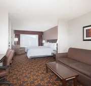 Holiday Inn Express & Suites Yankton by IHG hotel detail image 5
