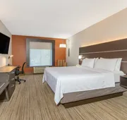 Holiday Inn Express Hotel & Suites Silver Springs - Ocala by IHG hotel detail image 4