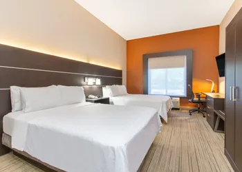 Holiday Inn Express Hotel & Suites Silver Springs - Ocala by IHG hotel thumbnail 5