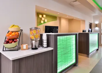 Holiday Inn Hotel & Suites Rochester - Marketplace by IHG hotel thumbnail 2