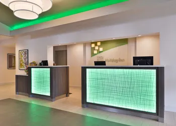 Holiday Inn Hotel & Suites Rochester - Marketplace by IHG hotel thumbnail 3