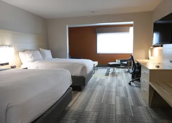 Holiday Inn Express Biloxi - Beach Blvd by IHG hotel thumbnail 3