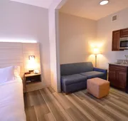 Holiday Inn Express Toledo-Oregon by IHG hotel detail image 5