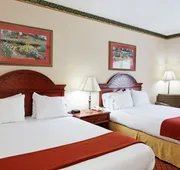 Holiday Inn Express Hotel & Suites Tupelo by IHG hotel detail image 7