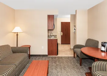 Holiday Inn Express Hotel & Suites Seabrook by IHG hotel thumbnail 3