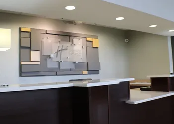 Holiday Inn Express Woodstock-Shenandoah Valley by IHG hotel thumbnail 2