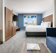 Holiday Inn Express Las Vegas - Stadium Area by IHG hotel detail image 4