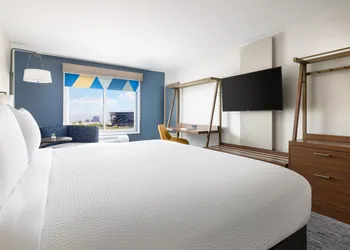 Holiday Inn Express Las Vegas - Stadium Area by IHG hotel thumbnail 7