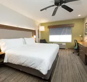 Holiday Inn Express Clinton by IHG hotel detail image 3