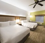 Holiday Inn Express Clinton by IHG hotel detail image 5