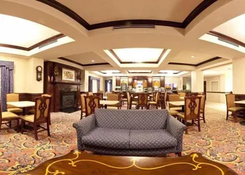 Holiday Inn Express Hotel & Suites Chesapeake by IHG hotel thumbnail 2