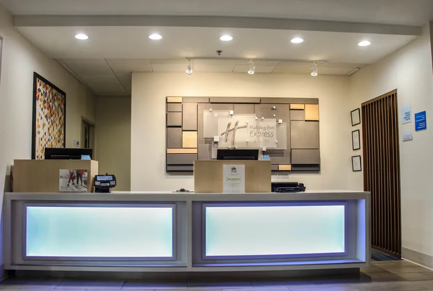 Holiday Inn Express Hotel & Suites Athens by IHG hotel detail image 2