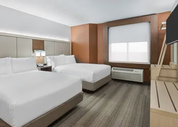 Holiday Inn Express & Suites Nearest Universal Orlando by IHG hotel thumbnail 4