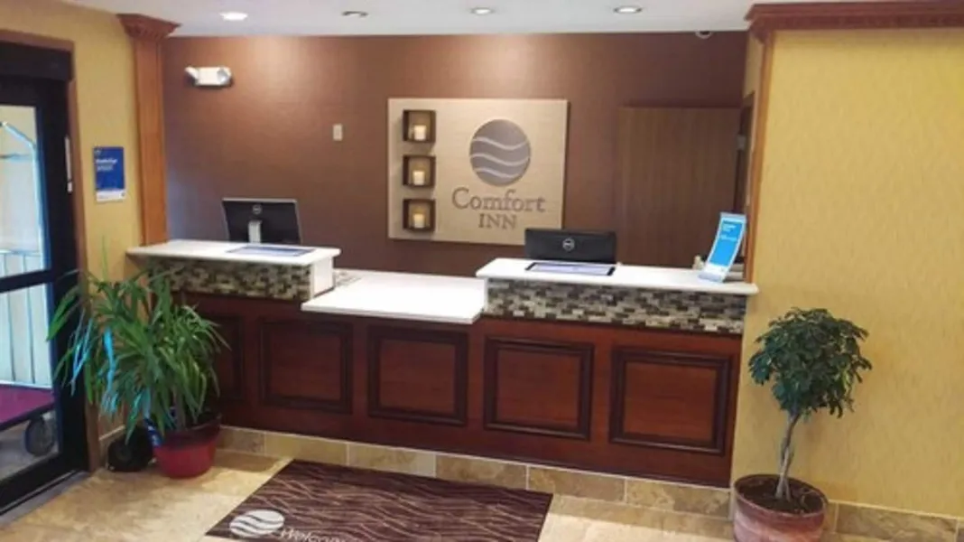 Comfort Inn Huntington Near University hotel detail image 2