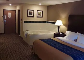Comfort Inn Huntington Near University hotel thumbnail 7