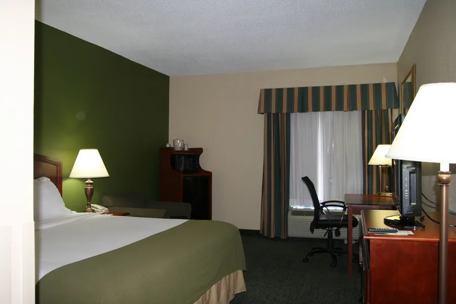 Holiday Inn Express & Suites Grenada by IHG hotel detail image 6