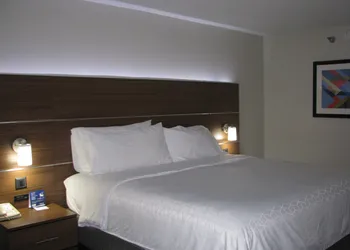 Holiday Inn Express Pigeon Forge/Near Dollywood by IHG hotel thumbnail 3