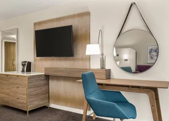 Crowne Plaza Orlando - Lake Buena Vista by IHG hotel thumbnail 6