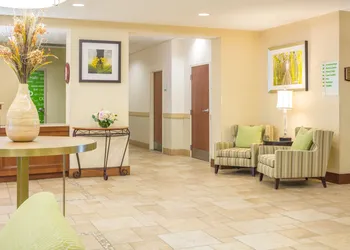 Holiday Inn Manchester Airport by IHG hotel thumbnail 3