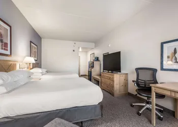 Red Lion Inn & Suites Goodyear Phoenix hotel thumbnail 5