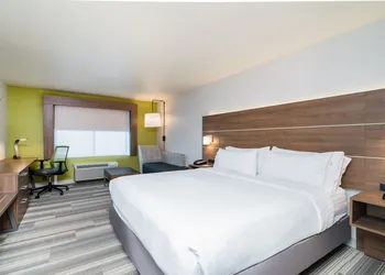 Holiday Inn Express Hotel & Suites Rocky Mount by IHG hotel thumbnail 3
