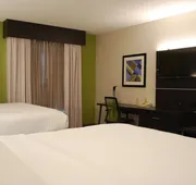 Holiday Inn Express Hotel and Suites Kingsport by IHG hotel detail image 4