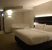Holiday Inn Express Hotel and Suites Kingsport by IHG hotel detail image 7