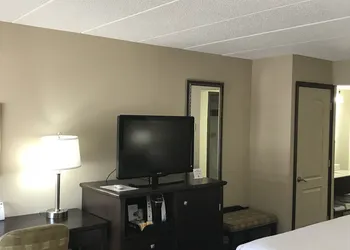 Holiday Inn Express London by IHG hotel thumbnail 8