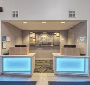 Holiday Inn Express Hotel & Suites Oshkosh by IHG hotel detail image 7