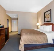 Quality Inn & Suites Benton - Draffenville hotel detail image 7