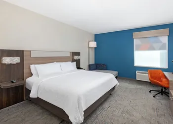 Holiday Inn Express Hurricane by IHG hotel thumbnail 4