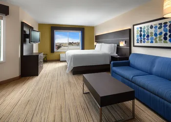 Holiday Inn Express Suites Belmont by IHG hotel thumbnail 4