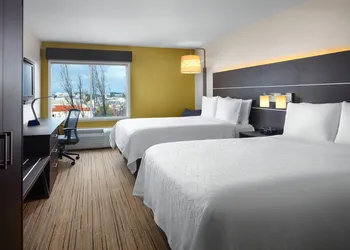 Holiday Inn Express Suites Belmont by IHG hotel thumbnail 6