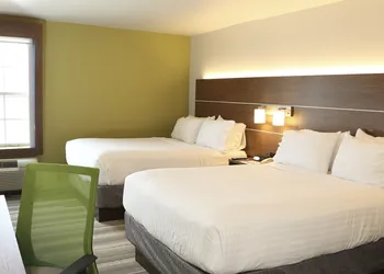 Holiday Inn Express Hotel & Suites Phoenix-Airport by IHG hotel thumbnail 6