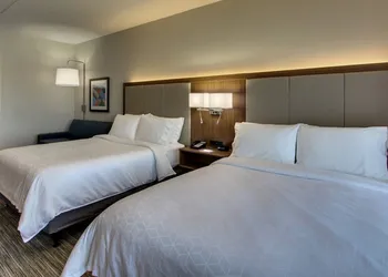 Holiday Inn Express & Suites Troy by IHG hotel thumbnail 5