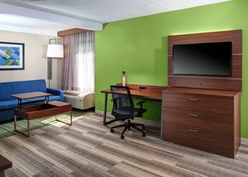 Holiday Inn Express Richmond-Mechanicsville by IHG hotel thumbnail 5