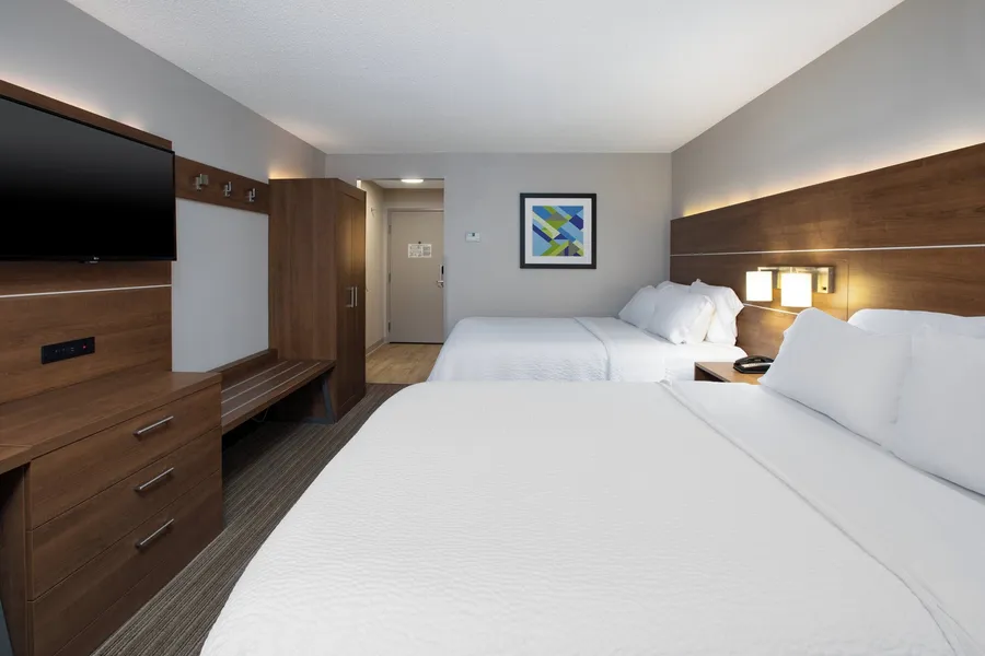 Holiday Inn Express Hotel & Suites Sunbury - Columbus Area by IHG hotel detail image 2