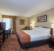 Holiday Inn Express Hotel & Suites Corinth by IHG hotel detail image 3