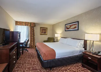 Holiday Inn Express Hotel & Suites Corinth by IHG hotel thumbnail 3