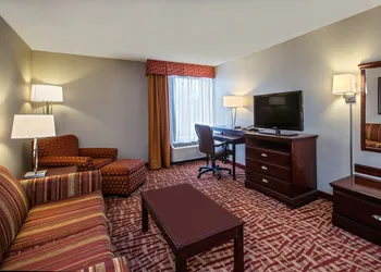 Holiday Inn Express Hotel & Suites Corinth by IHG hotel thumbnail 7