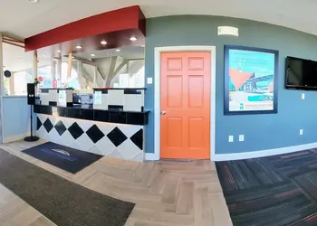 Howard Johnson by Wyndham Bangor hotel thumbnail 2