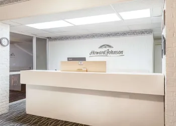 Howard Johnson by Wyndham Commerce GA hotel thumbnail 2