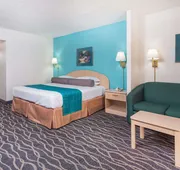 Howard Johnson by Wyndham Commerce GA hotel detail image 4