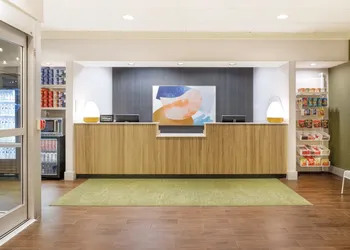 Spark by Hilton Clifton hotel thumbnail 2