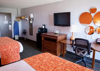 Howard Johnson by Wyndham Lexington hotel thumbnail 5