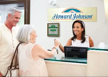 Howard Johnson by Wyndham Beaufort/Parris Island hotel thumbnail 3