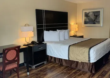 Country Hearth Inn & Suites Cartersville hotel thumbnail 3