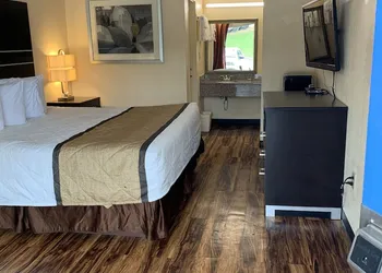 Country Hearth Inn & Suites Cartersville hotel thumbnail 4