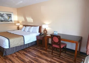 Country Hearth Inn & Suites Cartersville hotel thumbnail 5